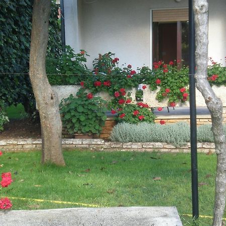Apartment Ms Πούλα Εξωτερικό φωτογραφία