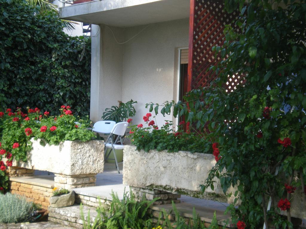 Apartment Ms Πούλα Εξωτερικό φωτογραφία