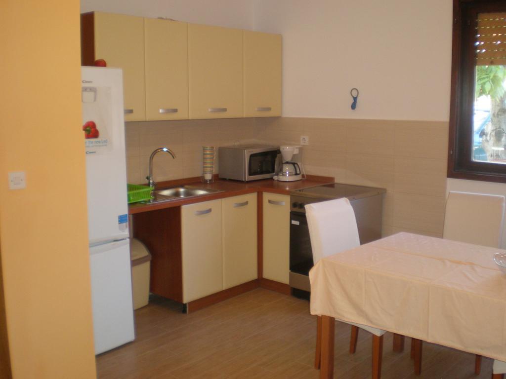 Apartment Ms Πούλα Εξωτερικό φωτογραφία